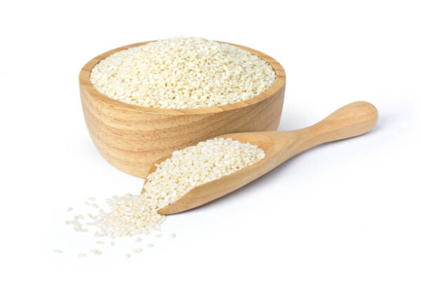 White sesame seeds ( Safeed Til)